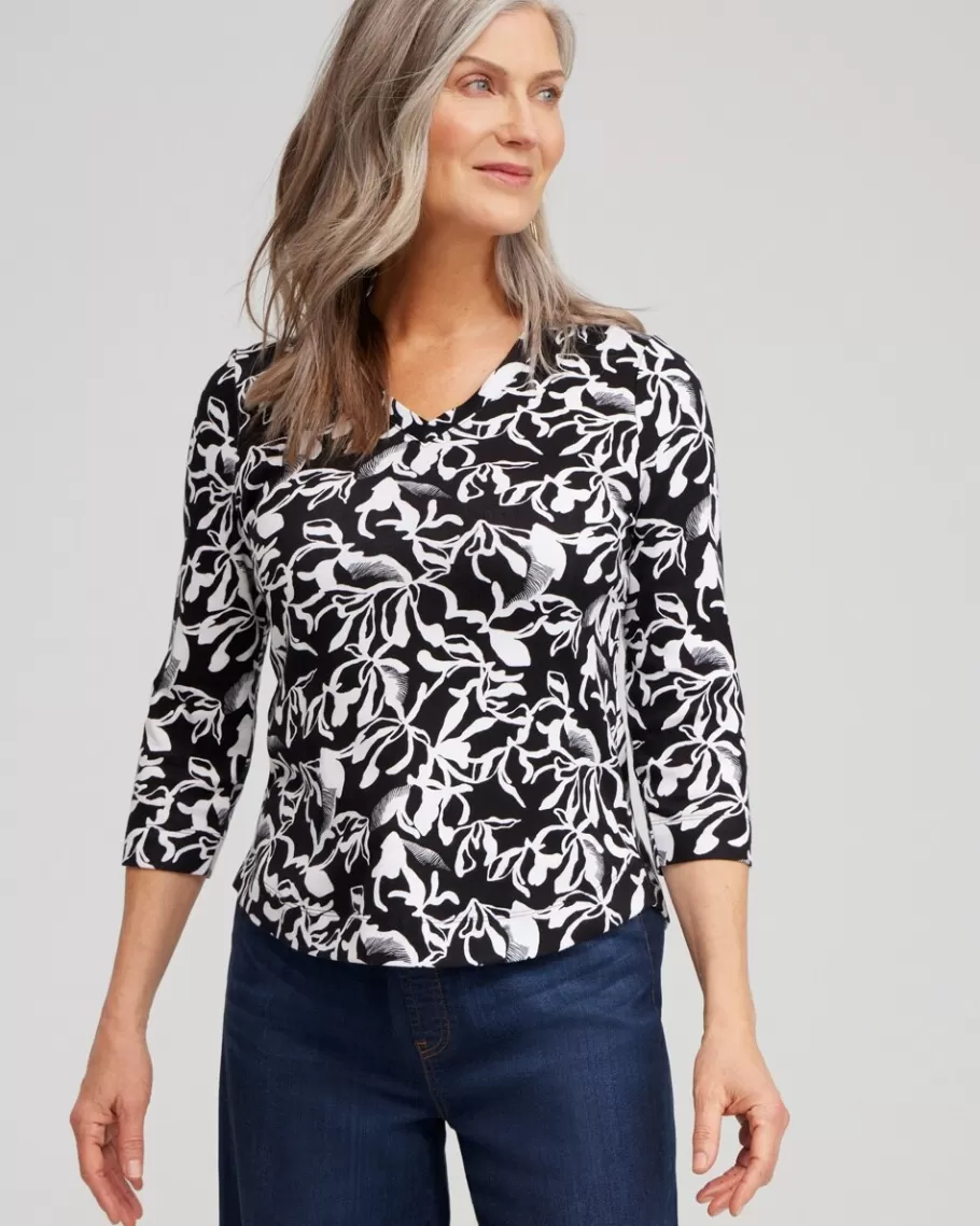 Chico's Abstract Print V-neck 3/4 Sleeve Tee